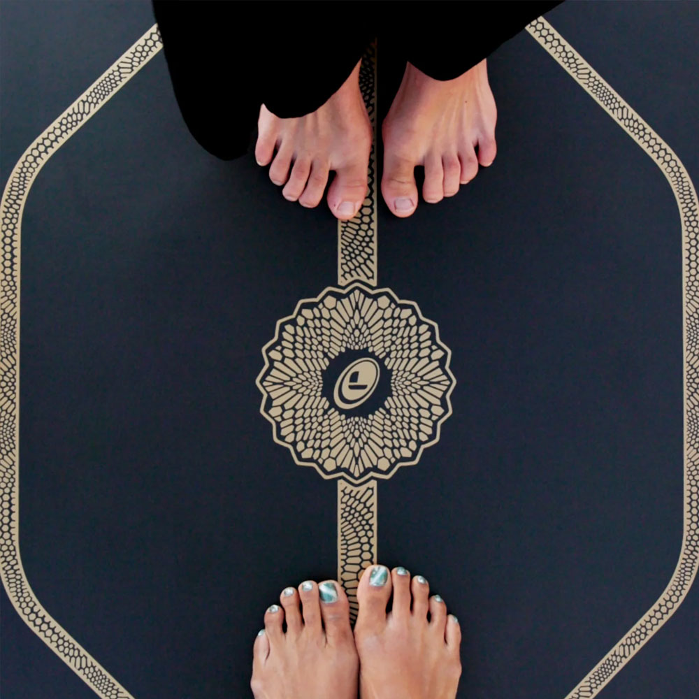 مت تمرین یوگا PU لایفرمی مدل Liforme Black & Gold