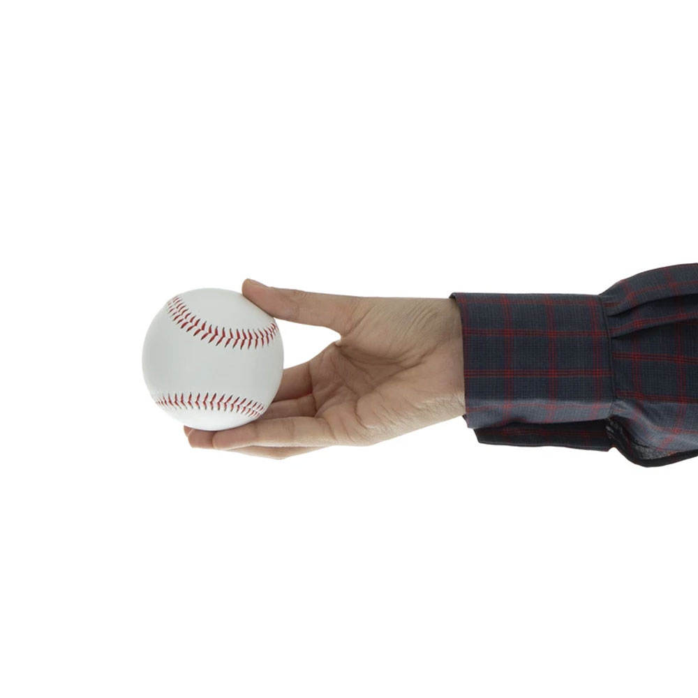 توپ استاندارد بیسبال